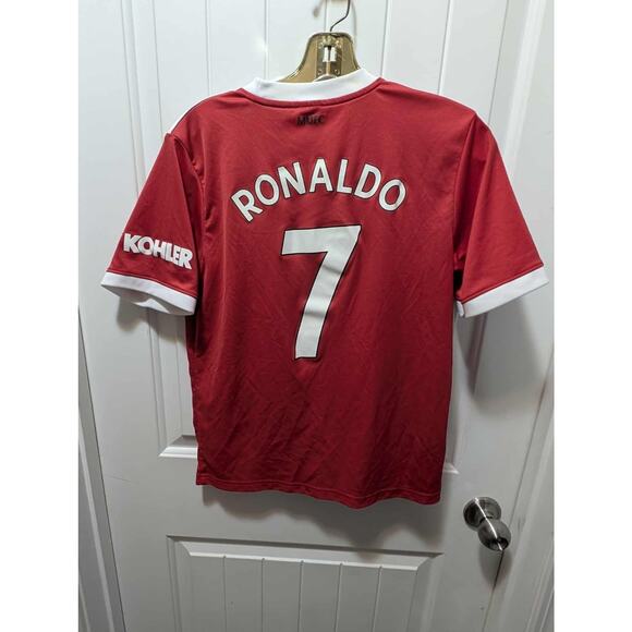 Manchester United Red Youth L Jersey Soccer Fan Ronald #7 - Picture 2 of 9